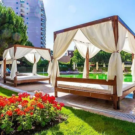 公寓 Barcelo Royal Private *